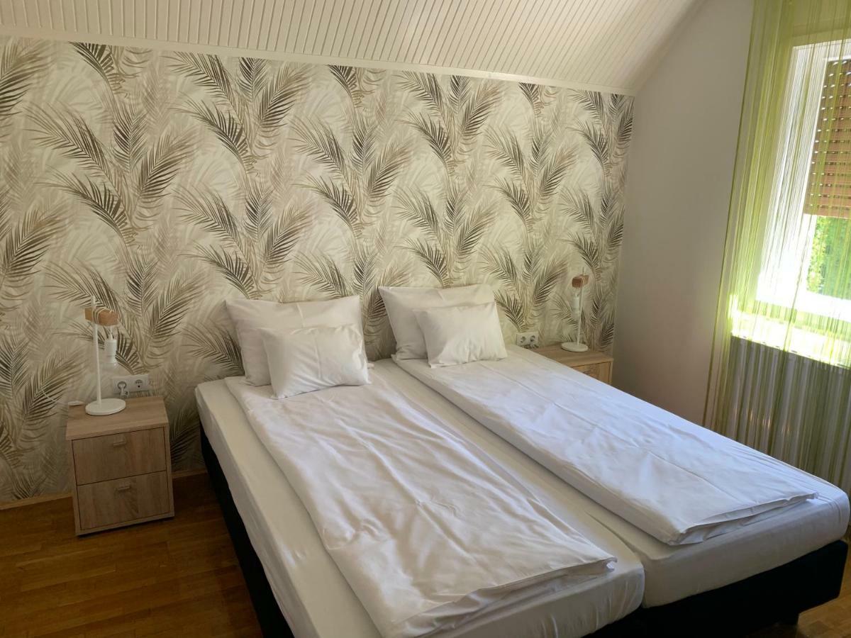 Csuka48 Apartman Szarvas Zewnętrze zdjęcie
